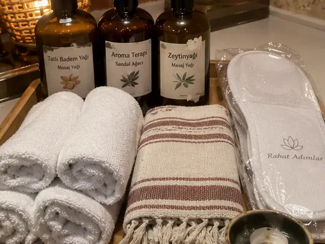 Tatlı badem, aromaterapi ve zeytinyağı; havlu, peştemal ve terlik — Osmangazi, Masaj Salonun
